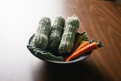 沖縄野菜のブローチとなっております。 